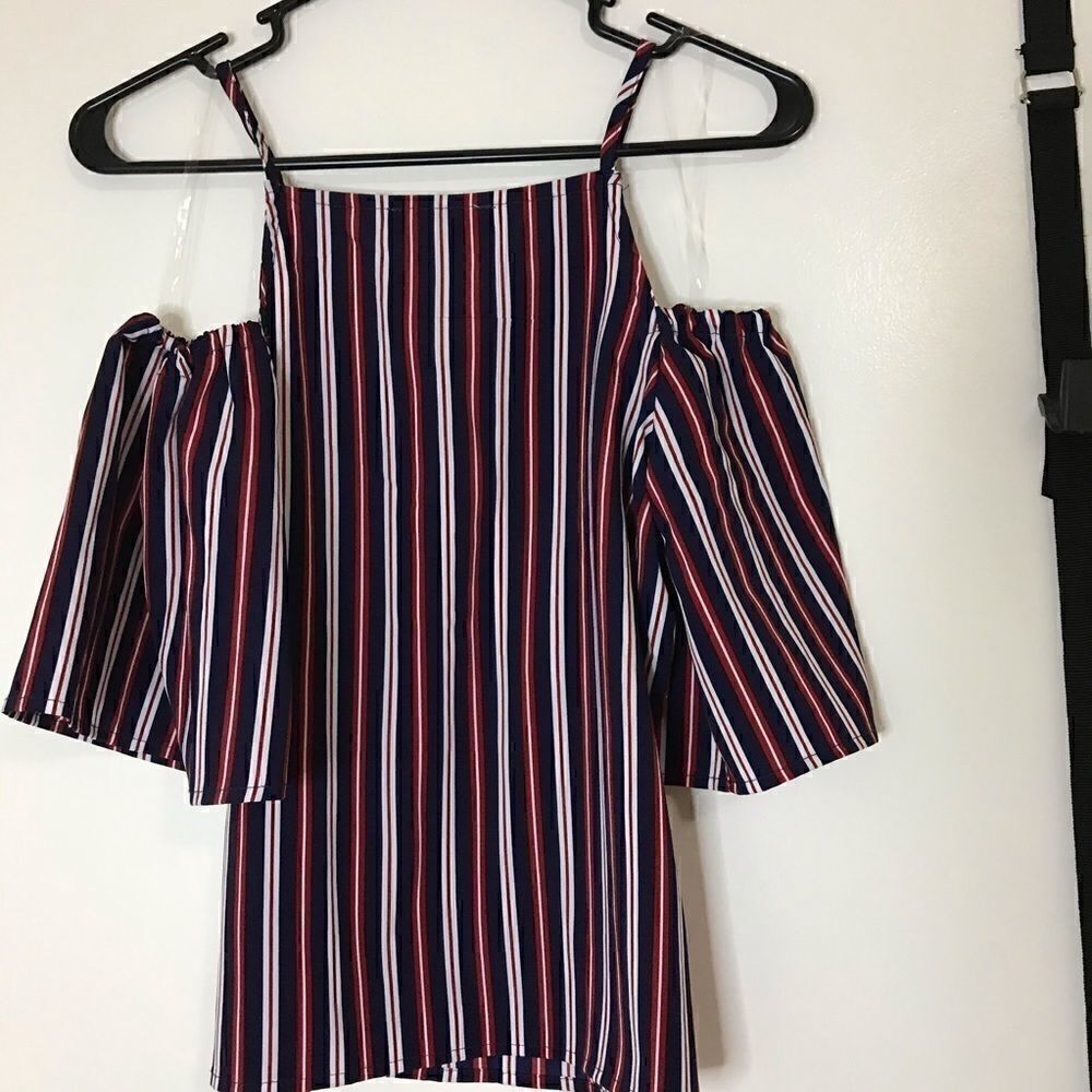 Almost Famous Red Navy Striped Cold shoulder Top - Picture 3 of 5